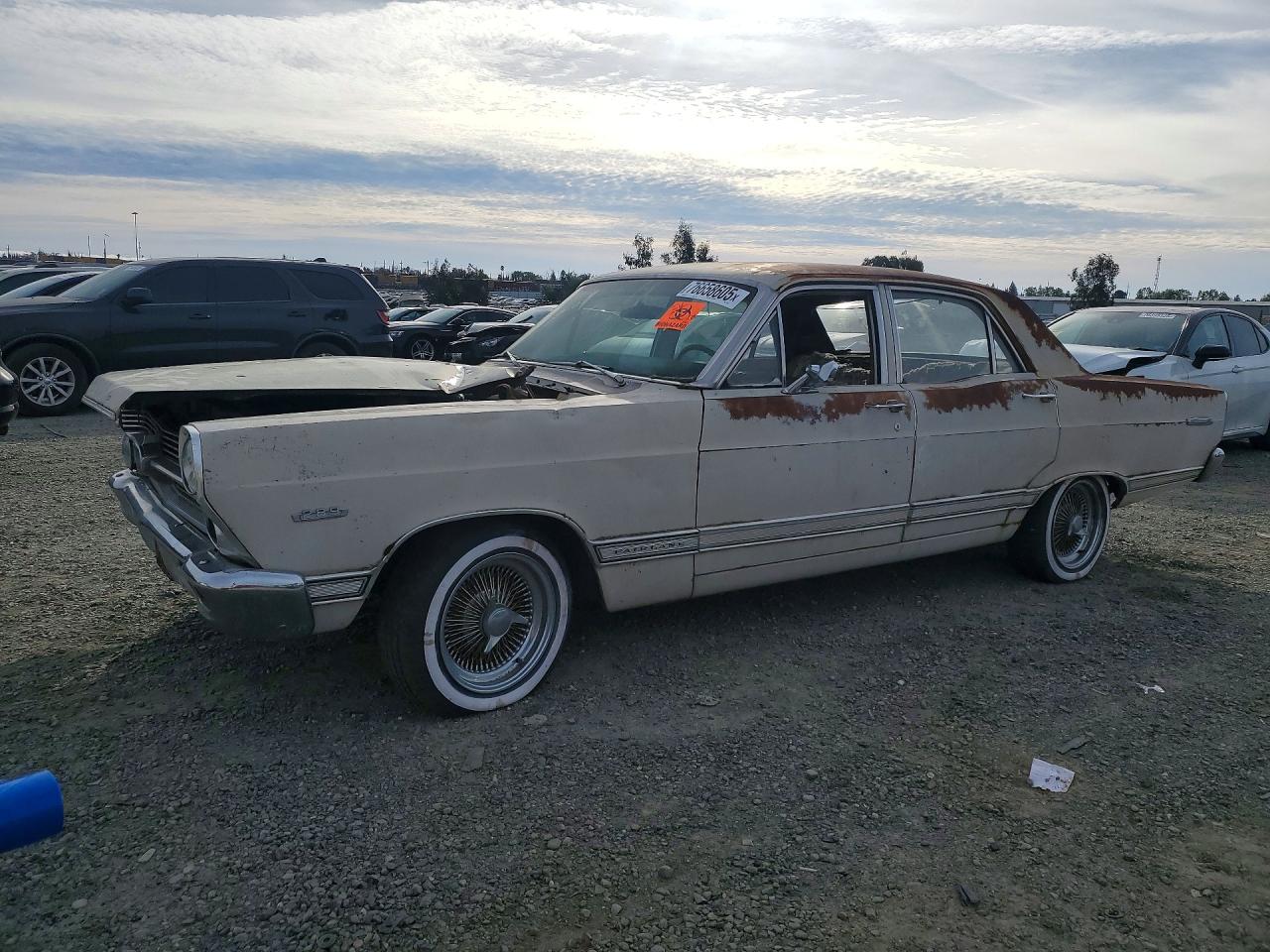 Ford Custom