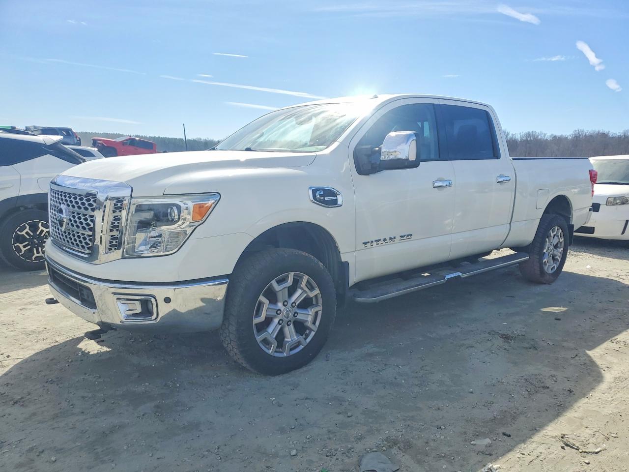 2017 Nissan Titan