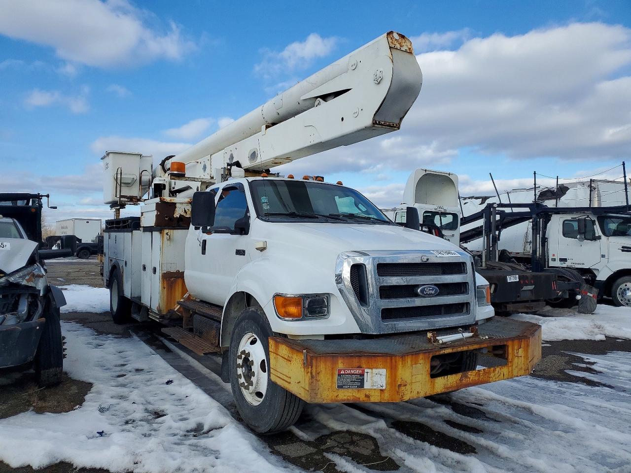 2011 Ford F-750