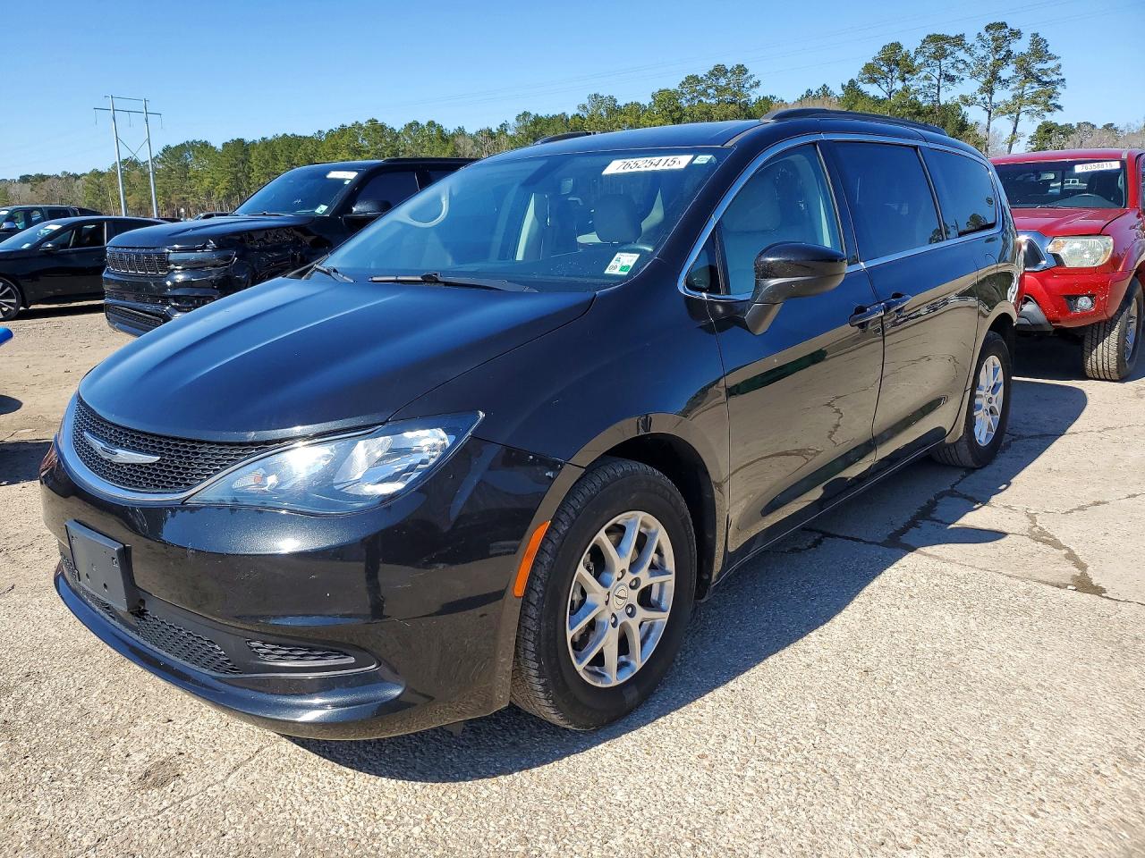 2021 Chrysler Voyager