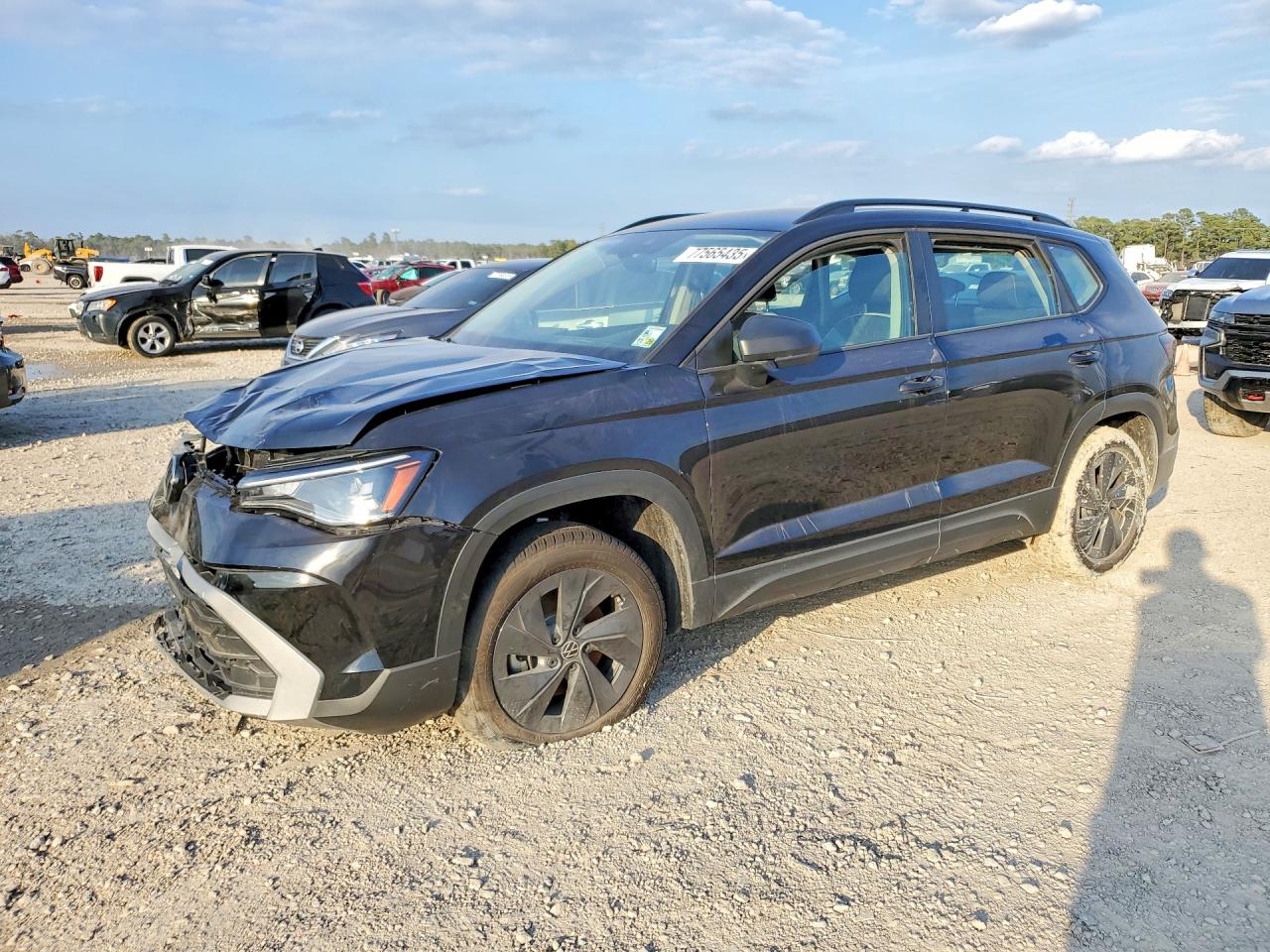 2025 Volkswagen Taos