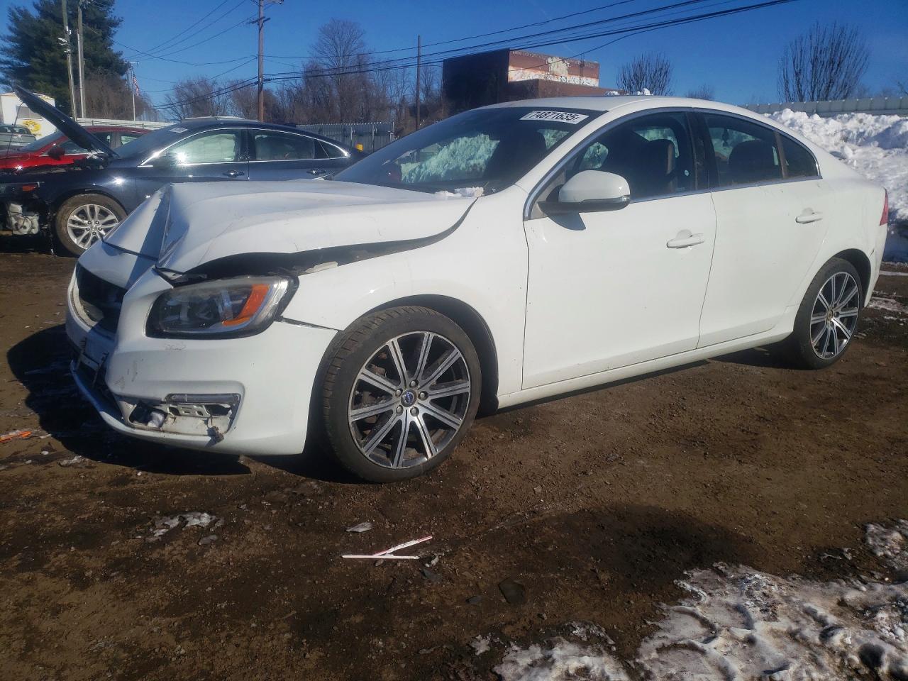 2015 Volvo S60