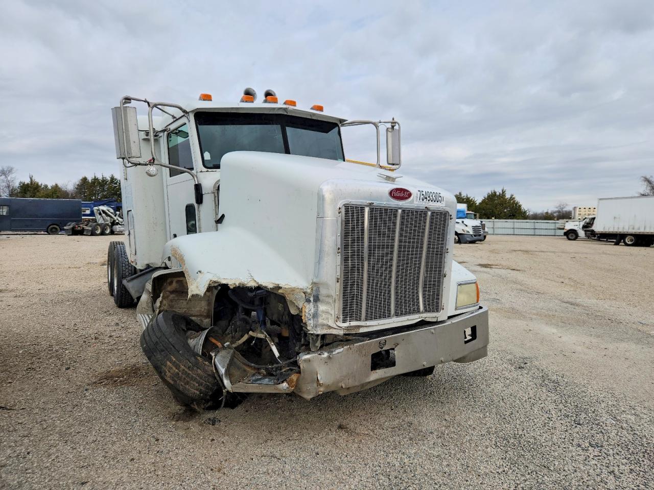 Peterbilt 385