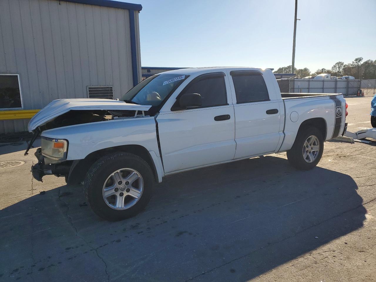 2011 Dodge Dakota