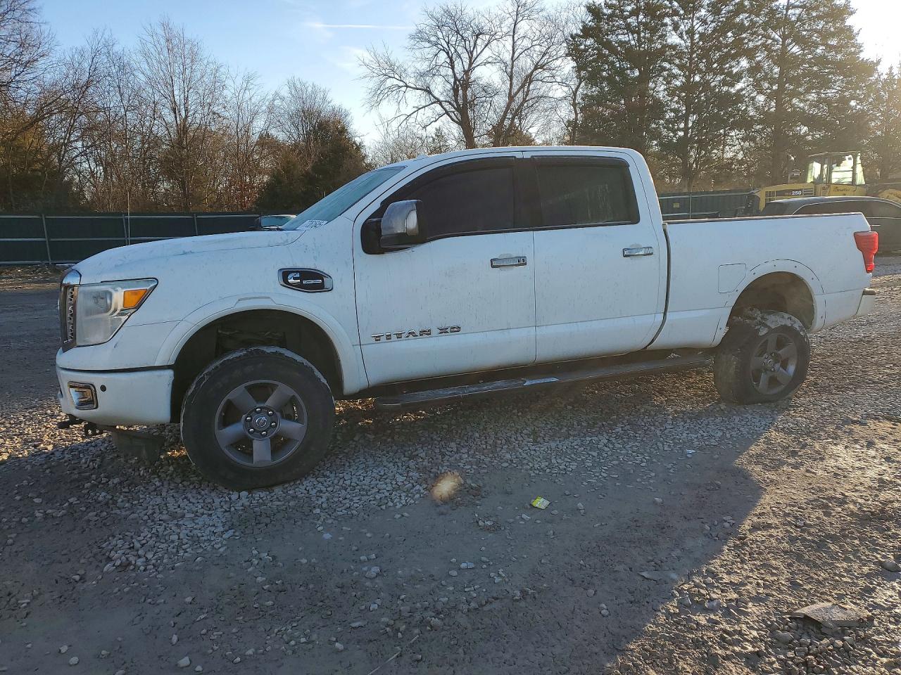 2017 Nissan Titan