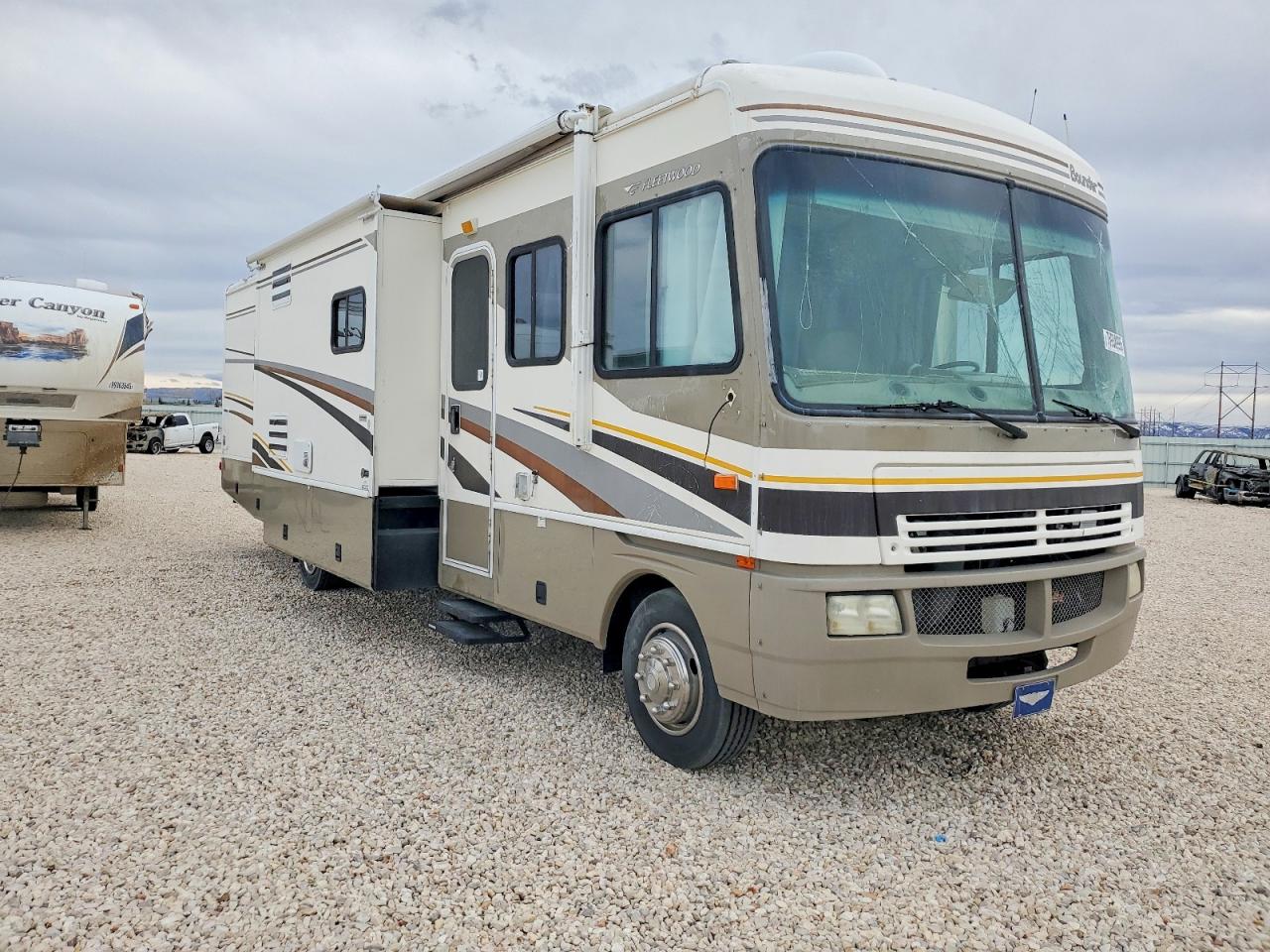 Fleetwood Bounder