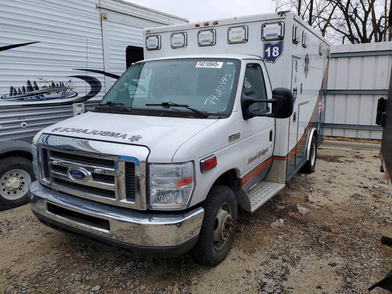 2018 Ford E-350