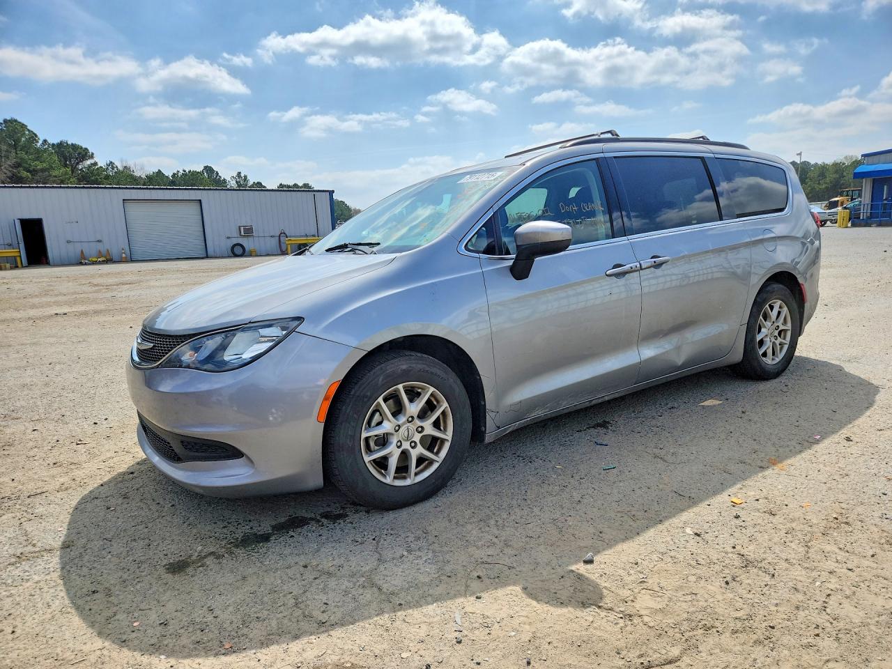 2021 Chrysler Voyager