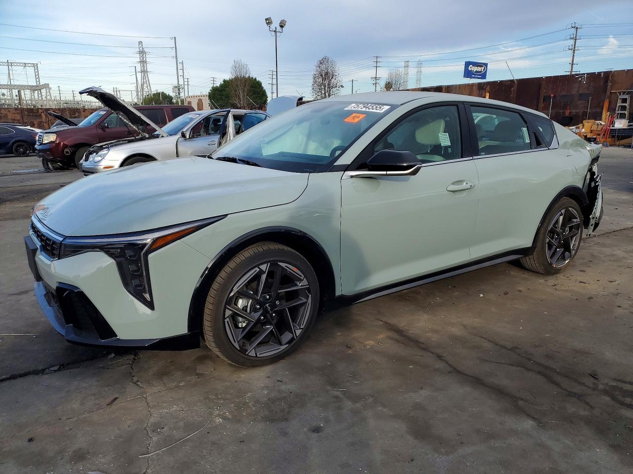 2026 Kia K4