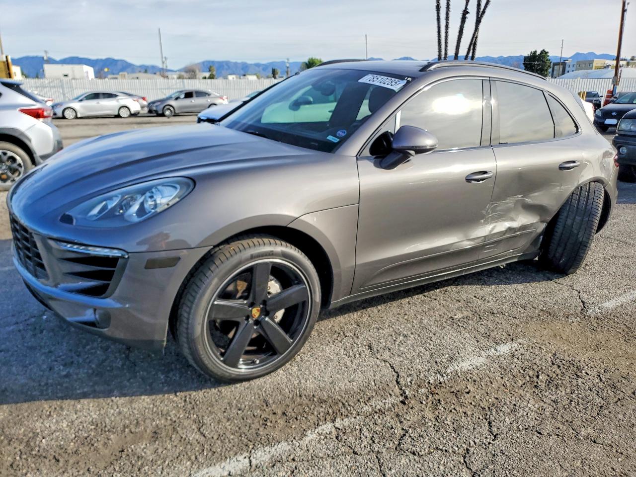 2016 Porsche Macan