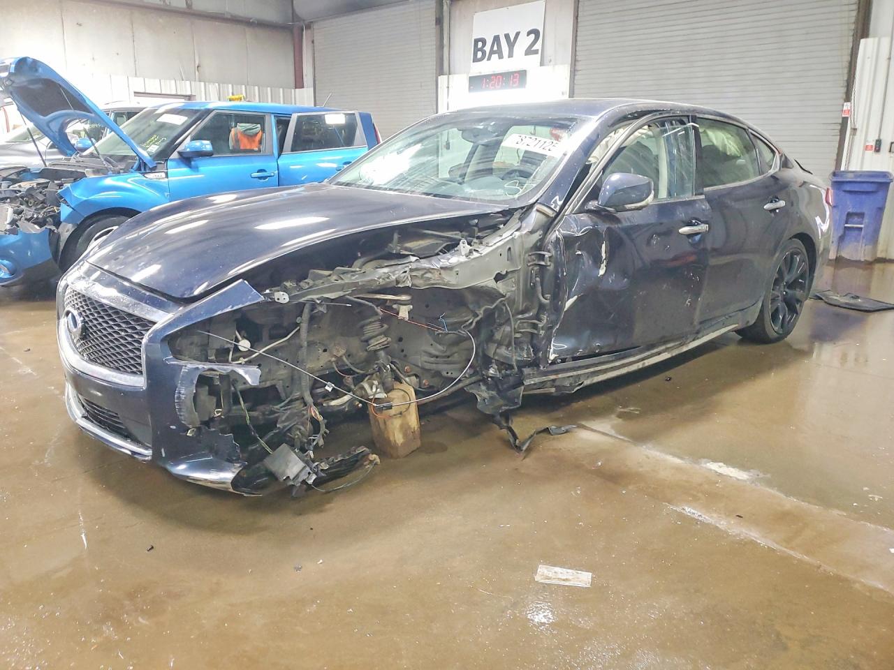2017 Infiniti Q70