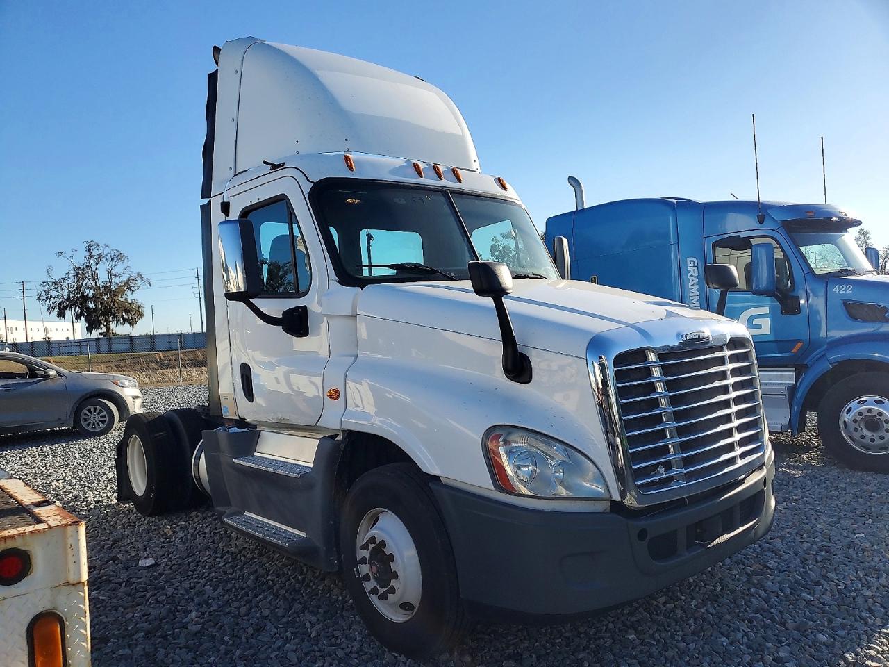 2016 Freightliner Cascadia 125
