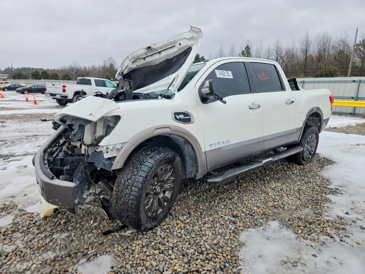2017 Nissan Titan