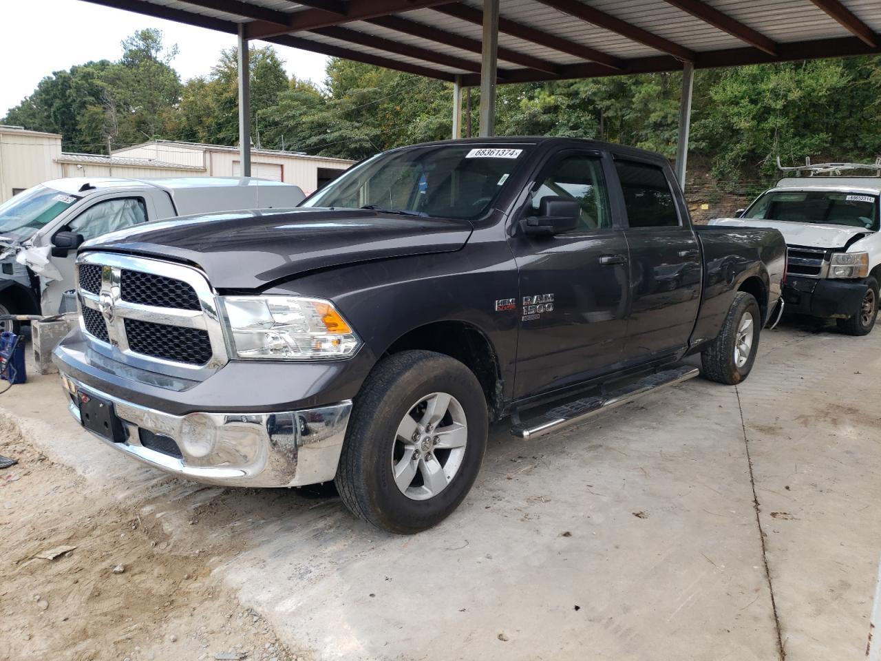 2021 Ram 1500 classic Slt