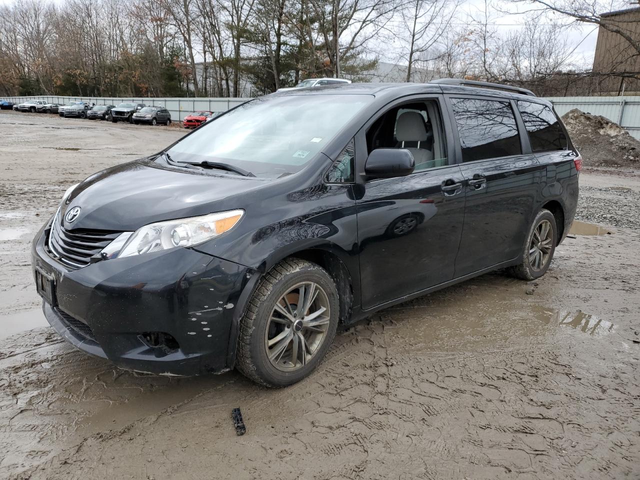 2015 Toyota Sienna le LE