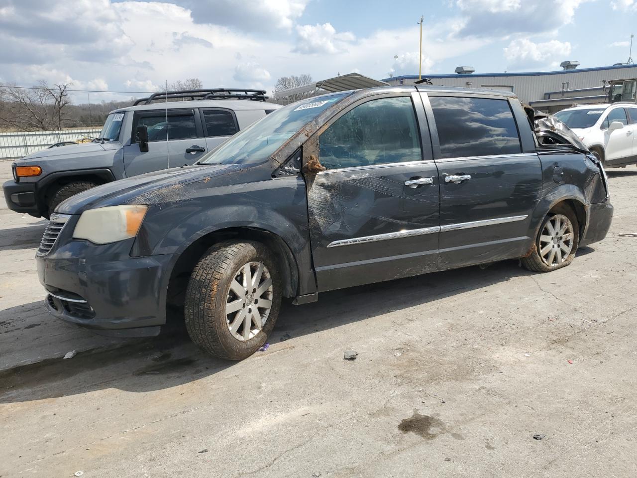 2011 Chrysler Town & cou TOURING L