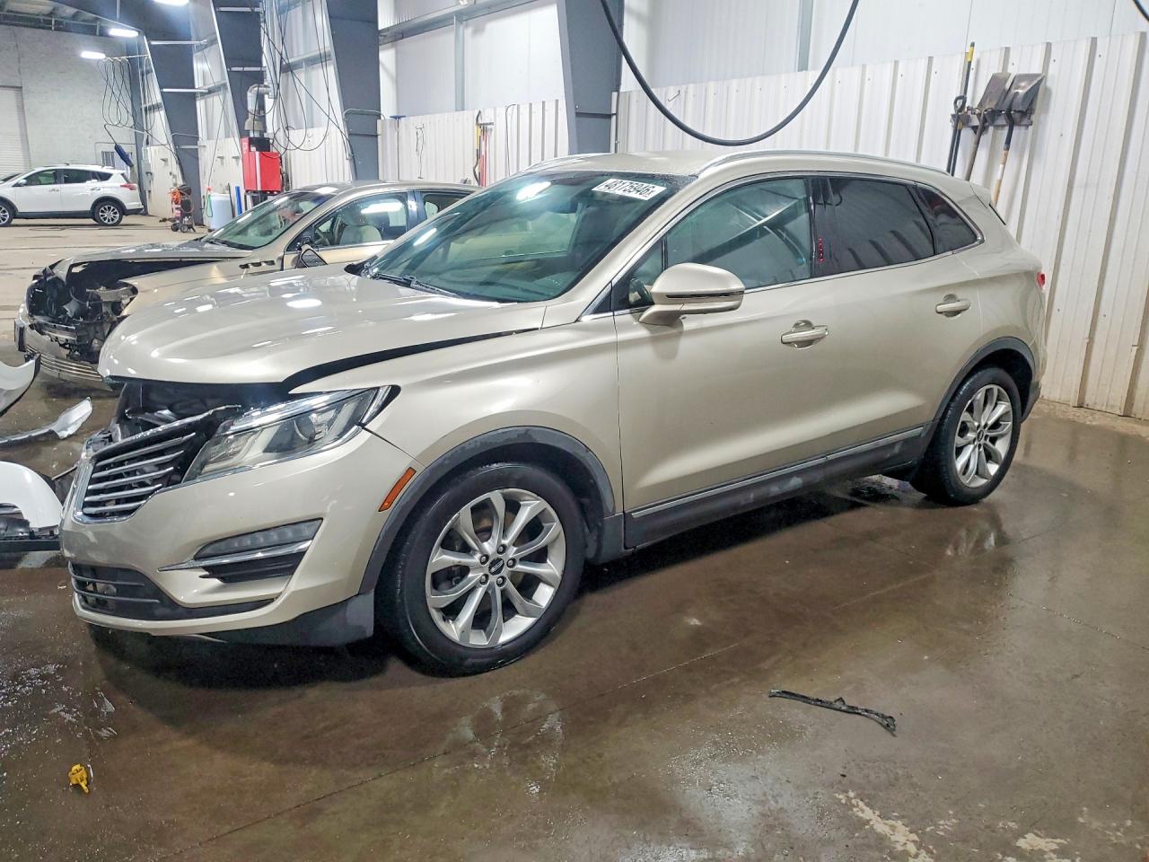 2015 Lincoln Townhouse Mkc