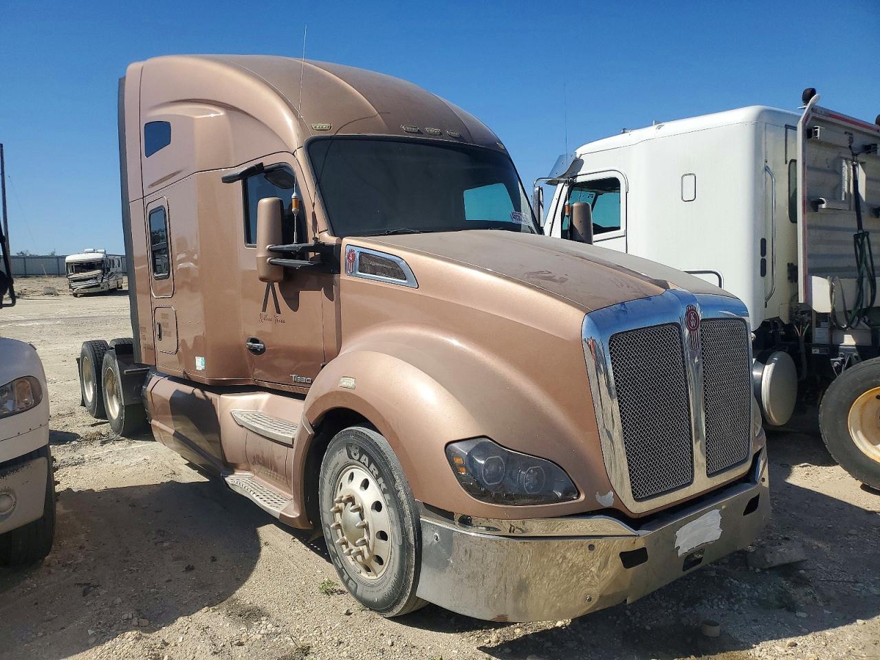 2016 Kenworth Construction