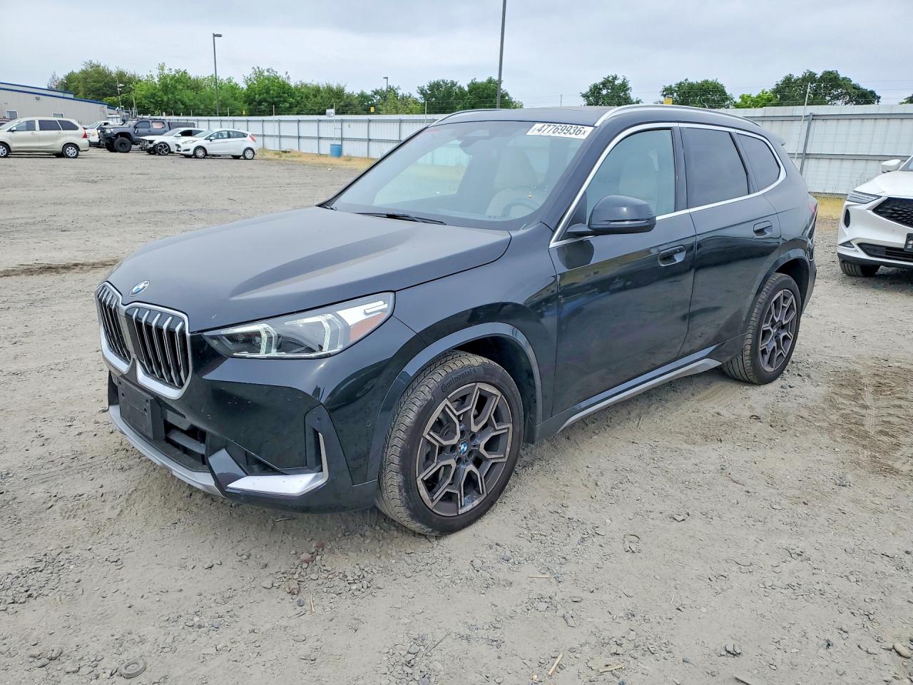 2025 BMW X1