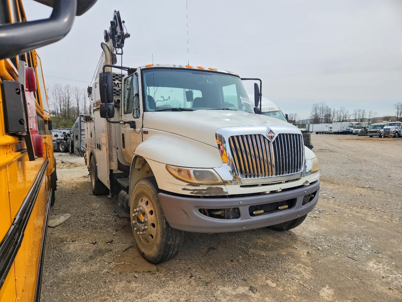 2013 International 4000-Series