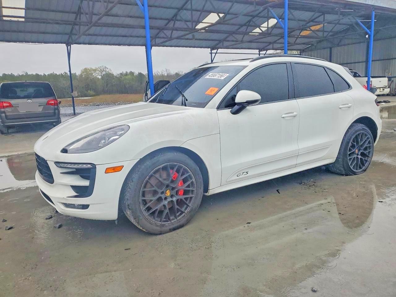 2017 Porsche Macan