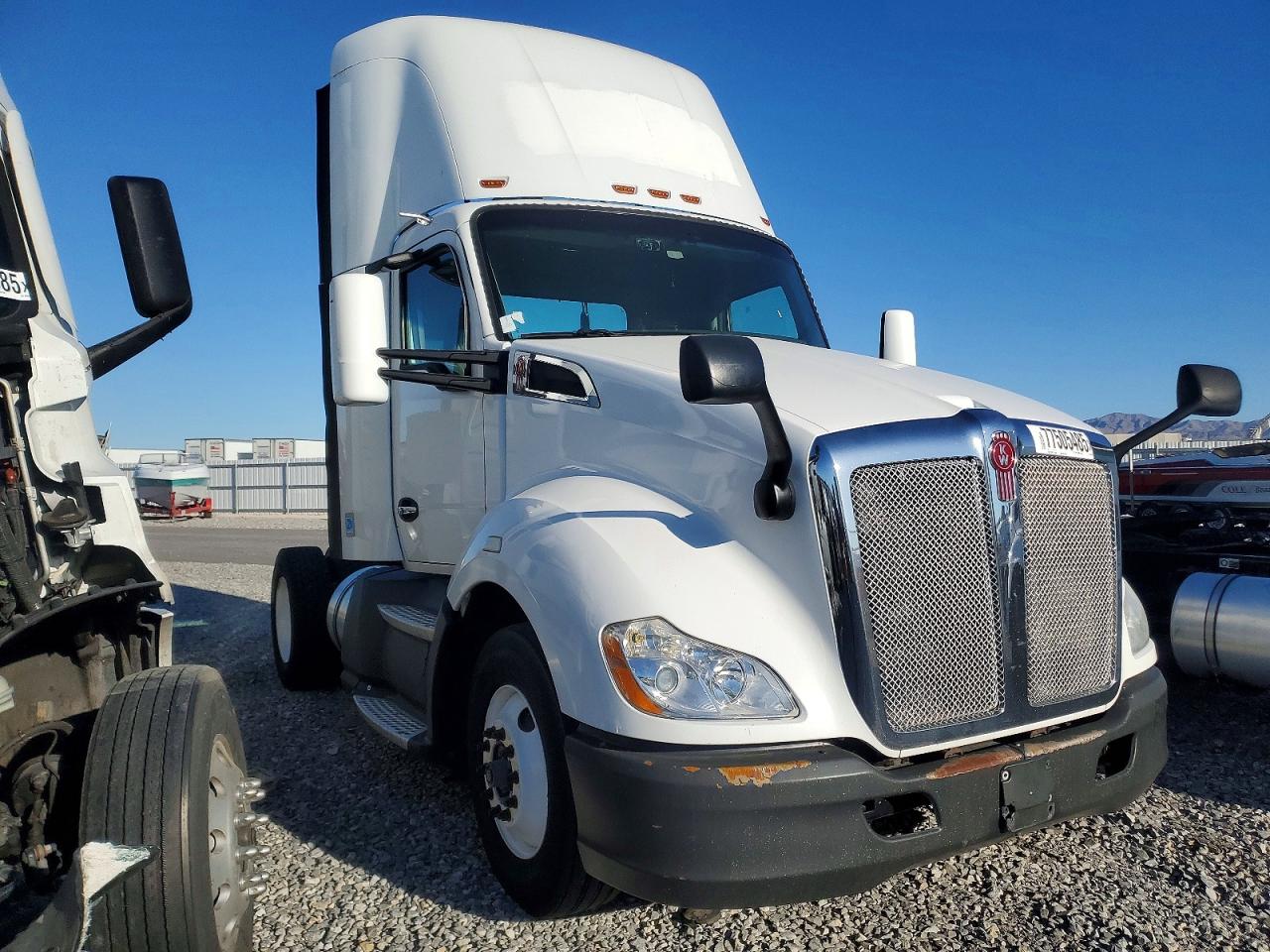 2016 Kenworth T680