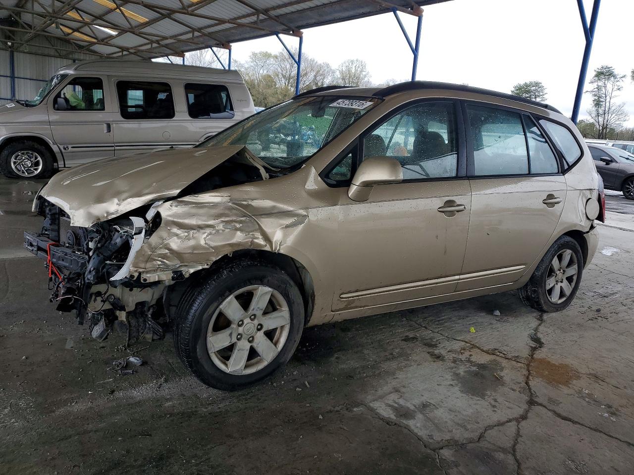 2008 Kia Rondo