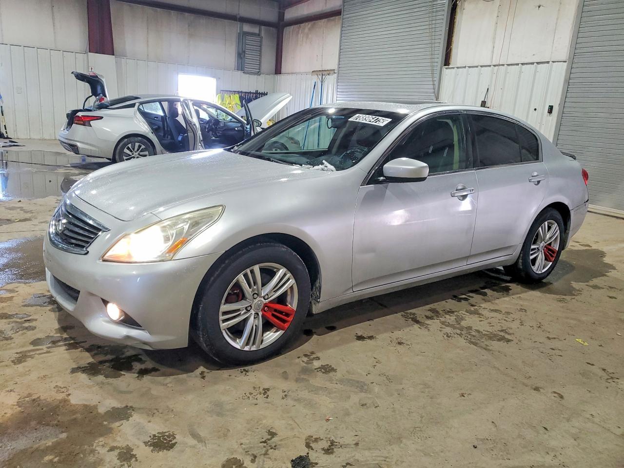 2013 Infiniti G37