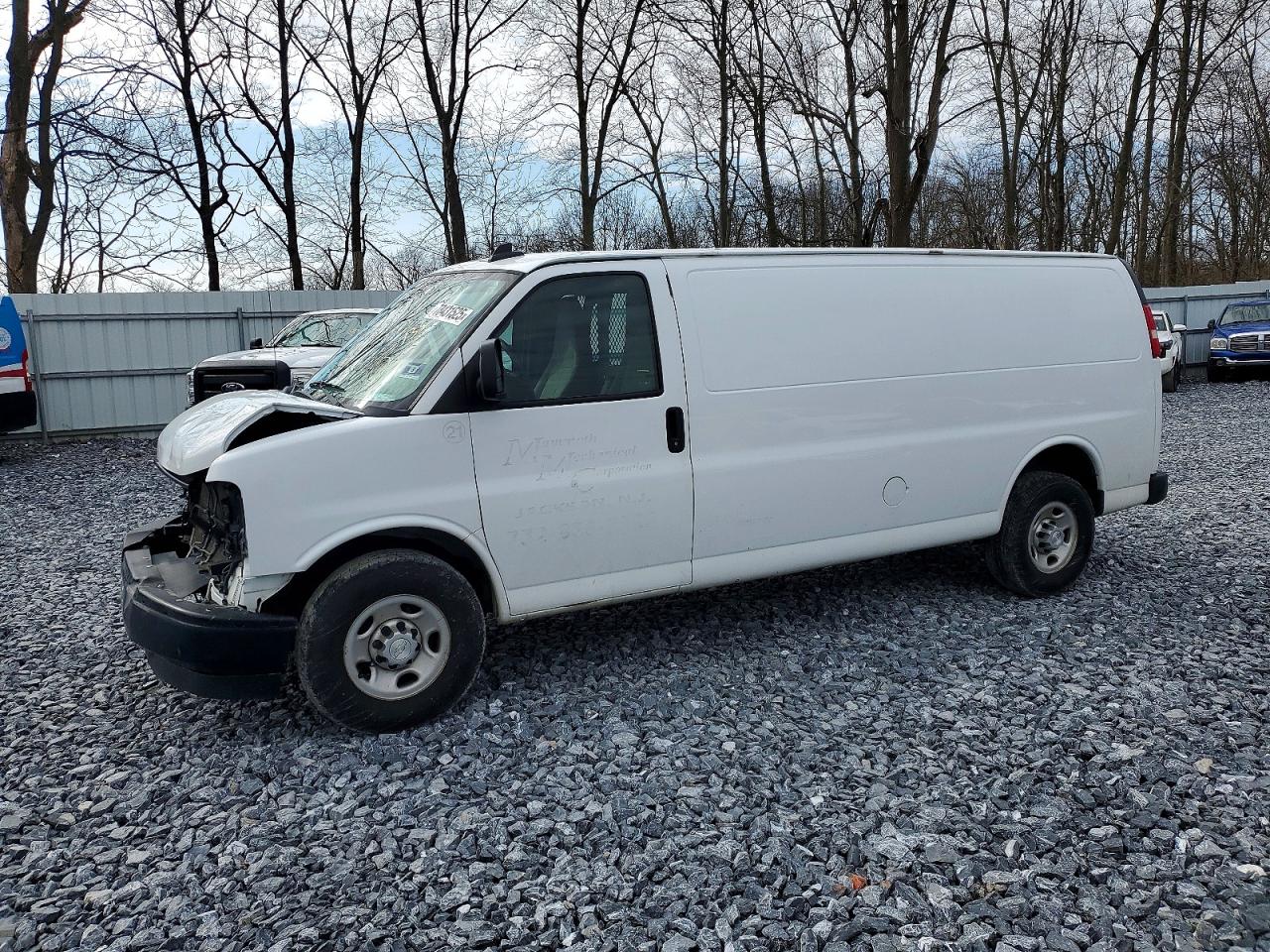 2018 Chevrolet Express 2500
