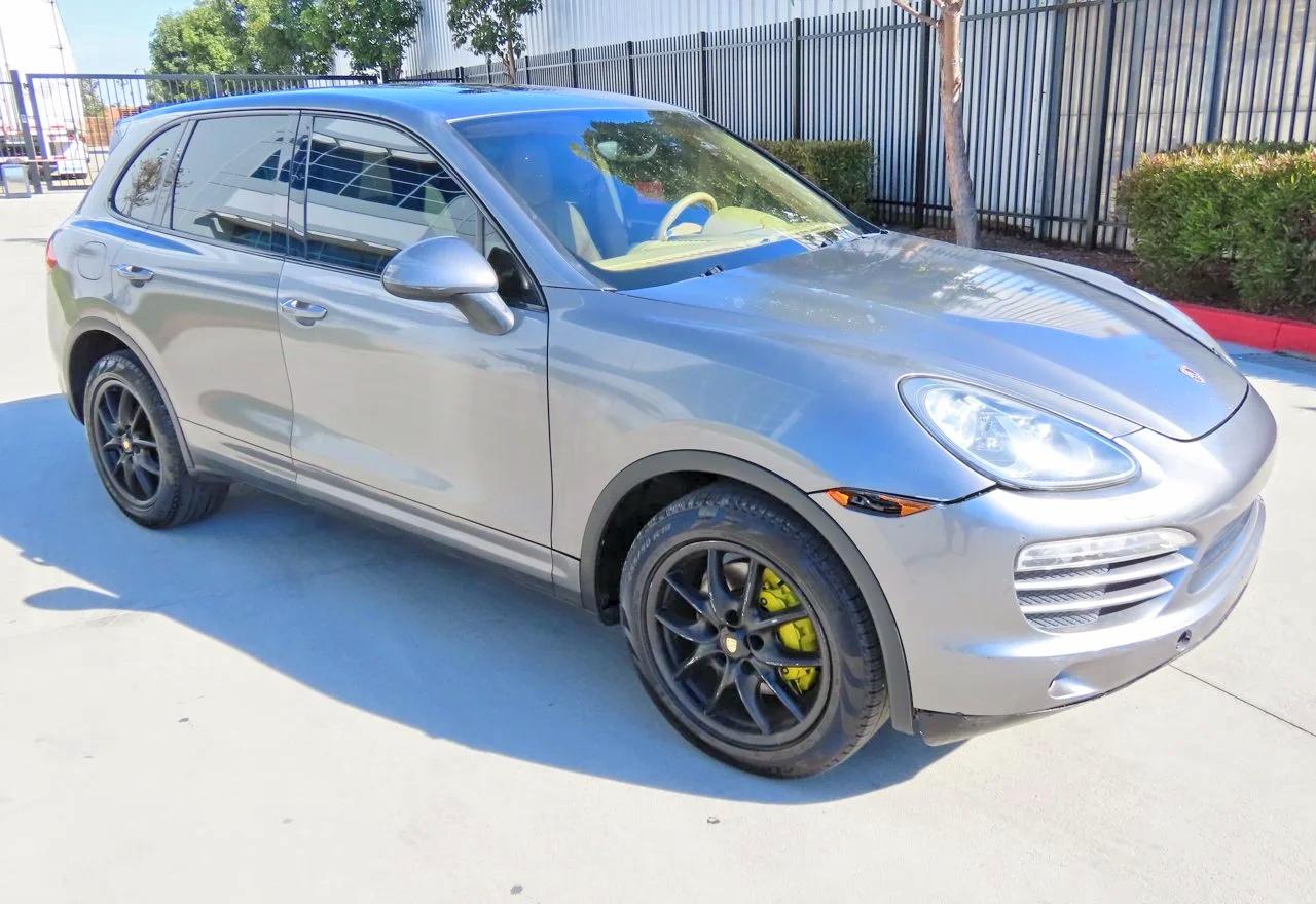 2011 Porsche Cayenne