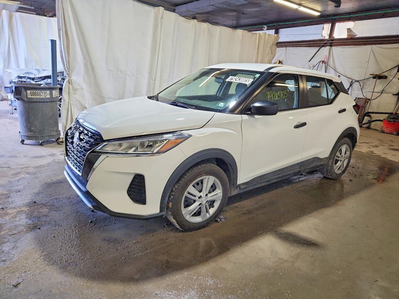 2023 Nissan Kicks