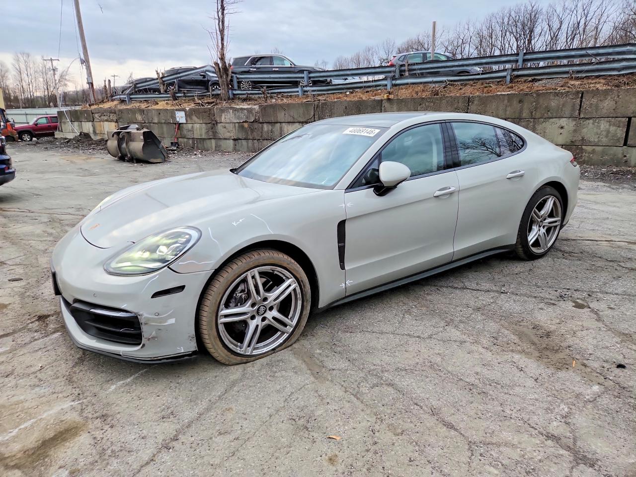 2022 Porsche Panamera