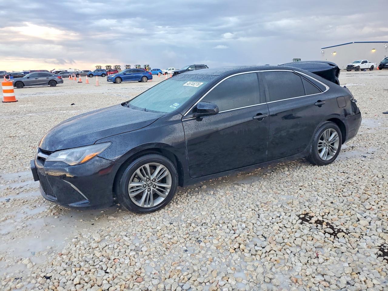 2015 Toyt Camry