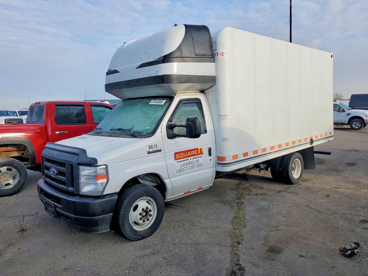 2021 Ford Econoline E350