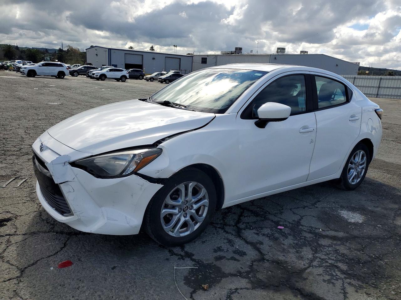2017 Toyota Yaris