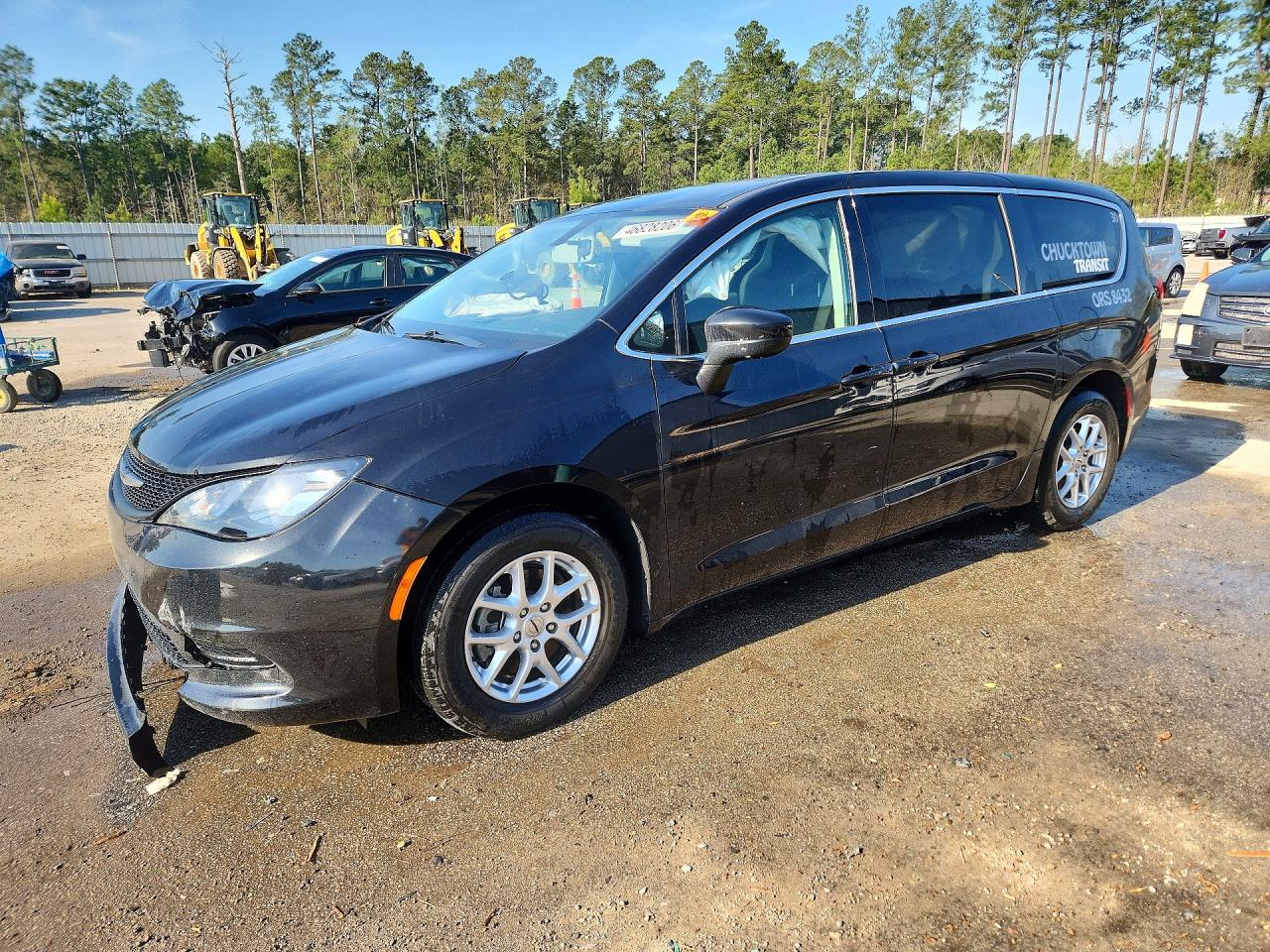 2022 Chrysler Voyager