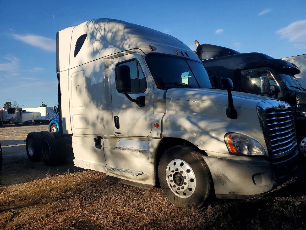 2017 Freigliner Cascadia 125