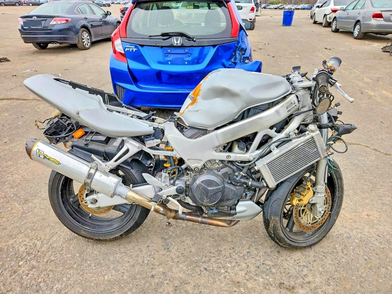 1999 Honda VTR1000