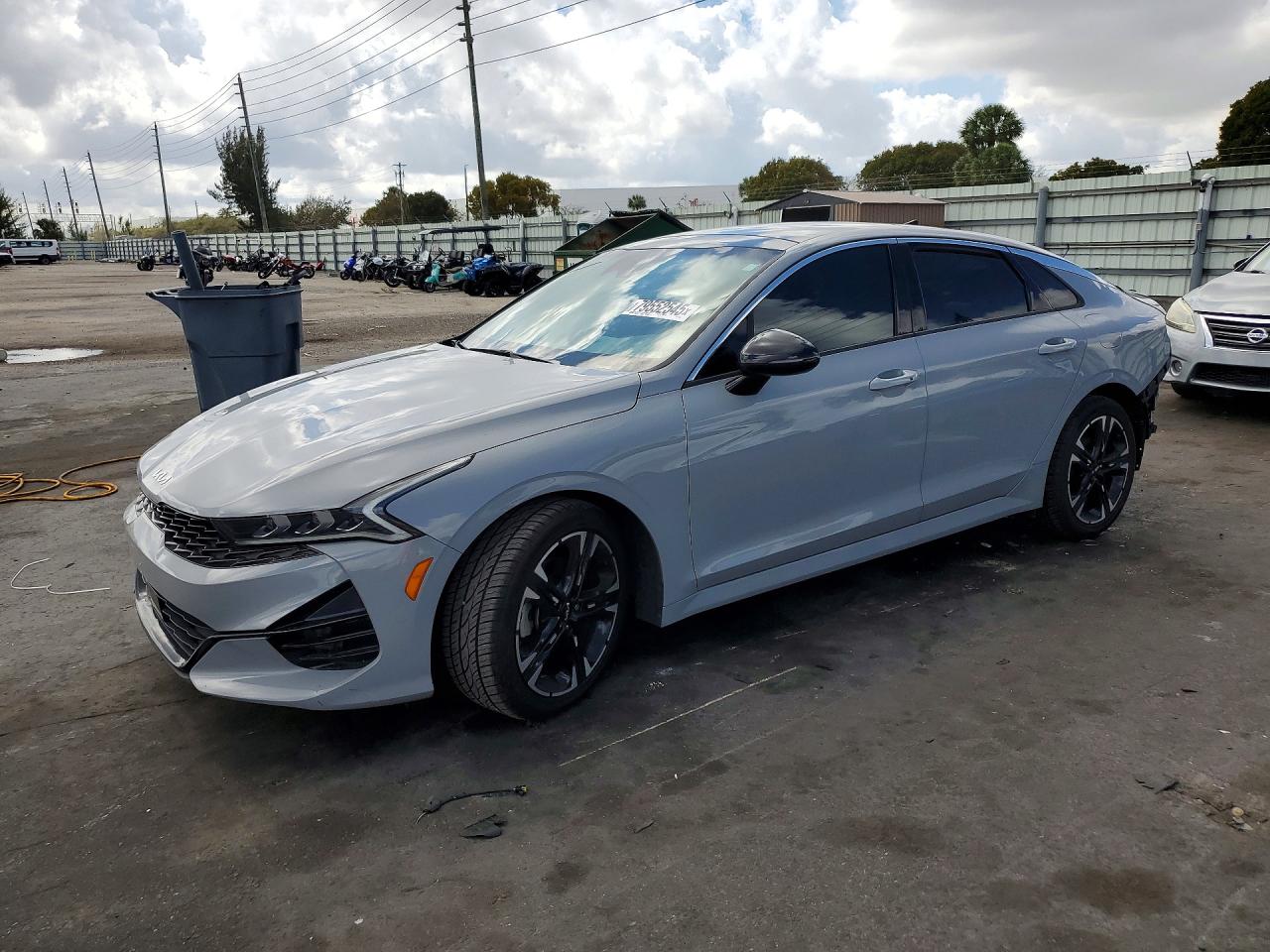 2022 Kia K5