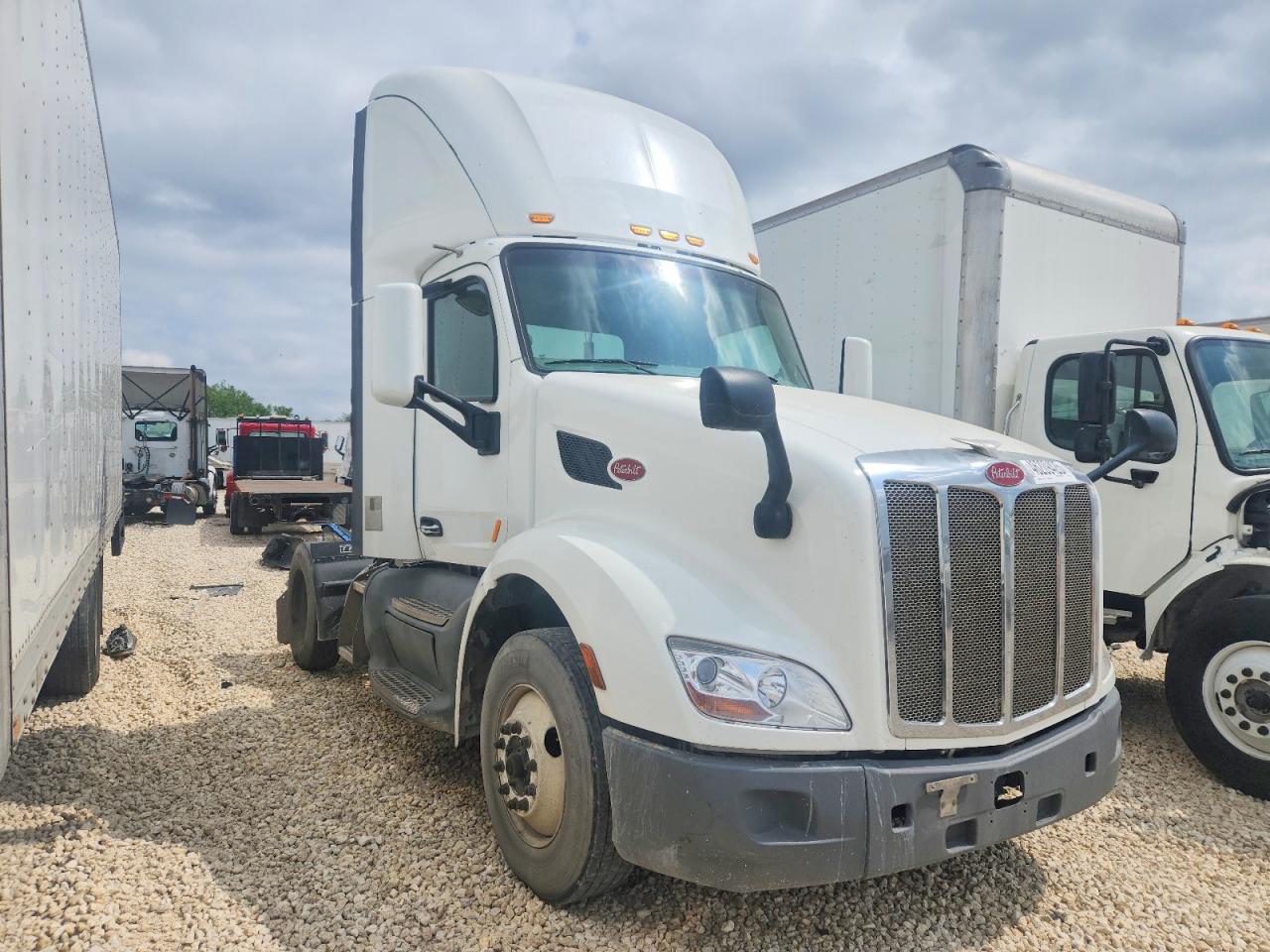 2018 Peterbilt 579