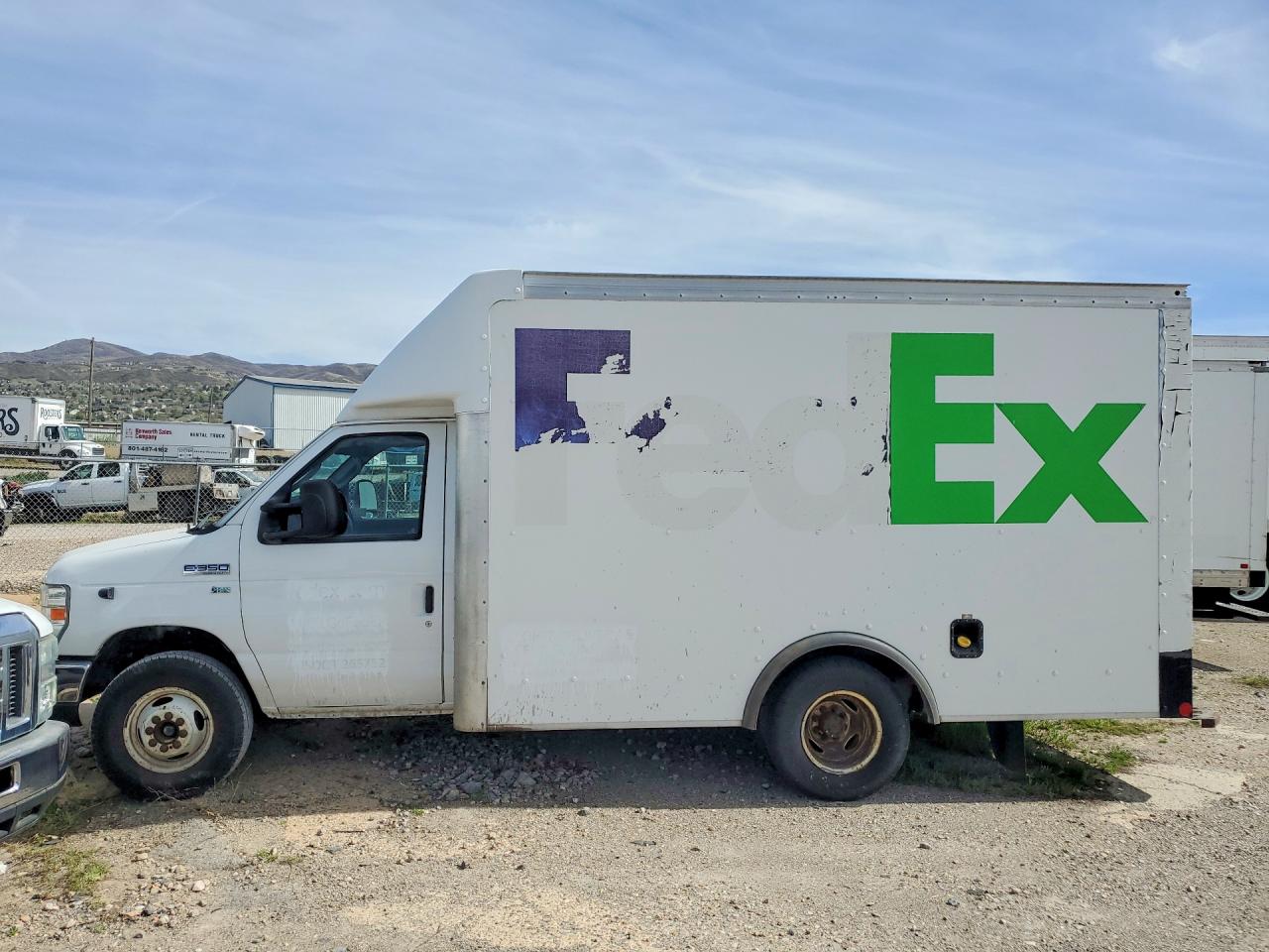 2016 Ford Econoline E350