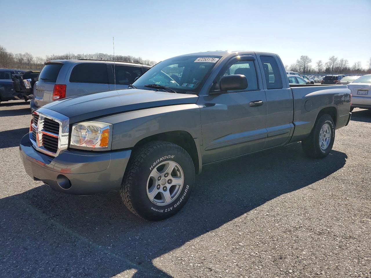 2005 Dodge Dakota