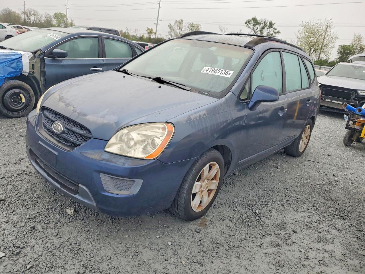 2007 Kia Rondo