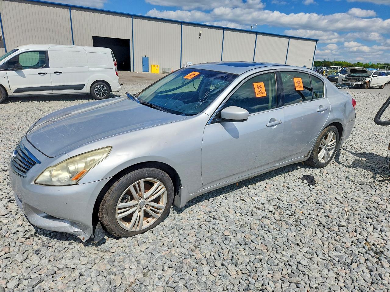 2013 Infiniti G37