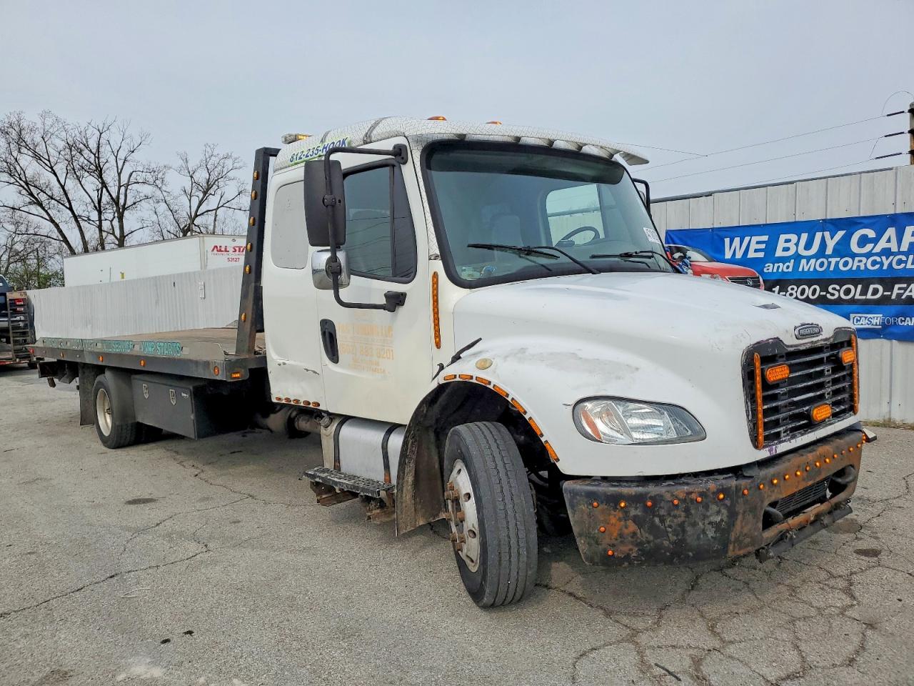 2013 Freightliner M2 106