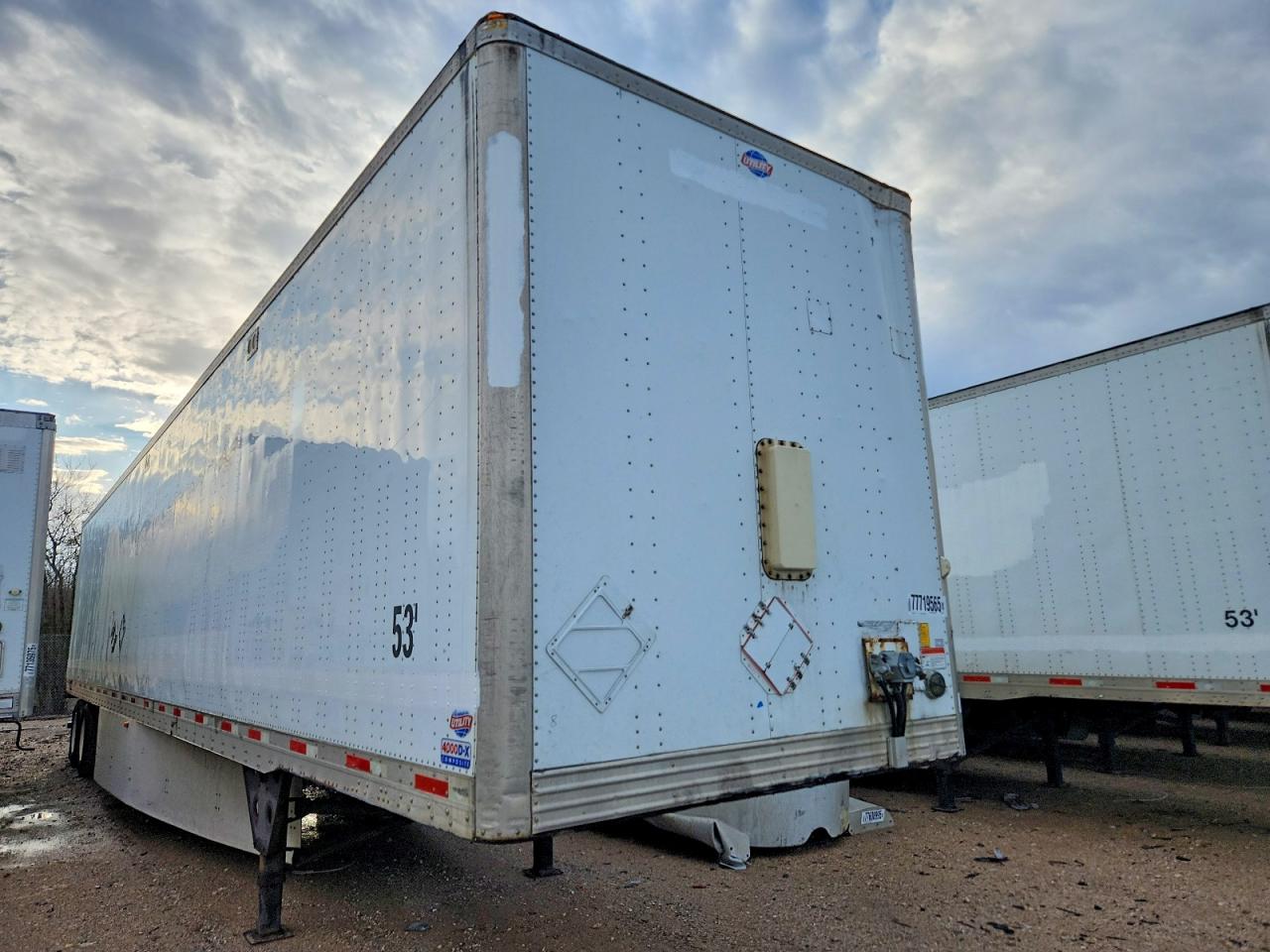 2014 Util Dry Van Trailer