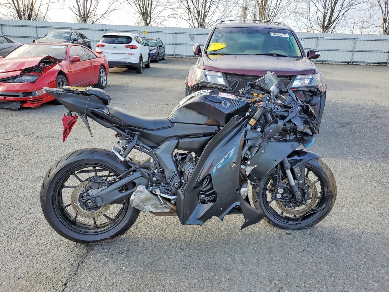 2023 Yama Yzfr7