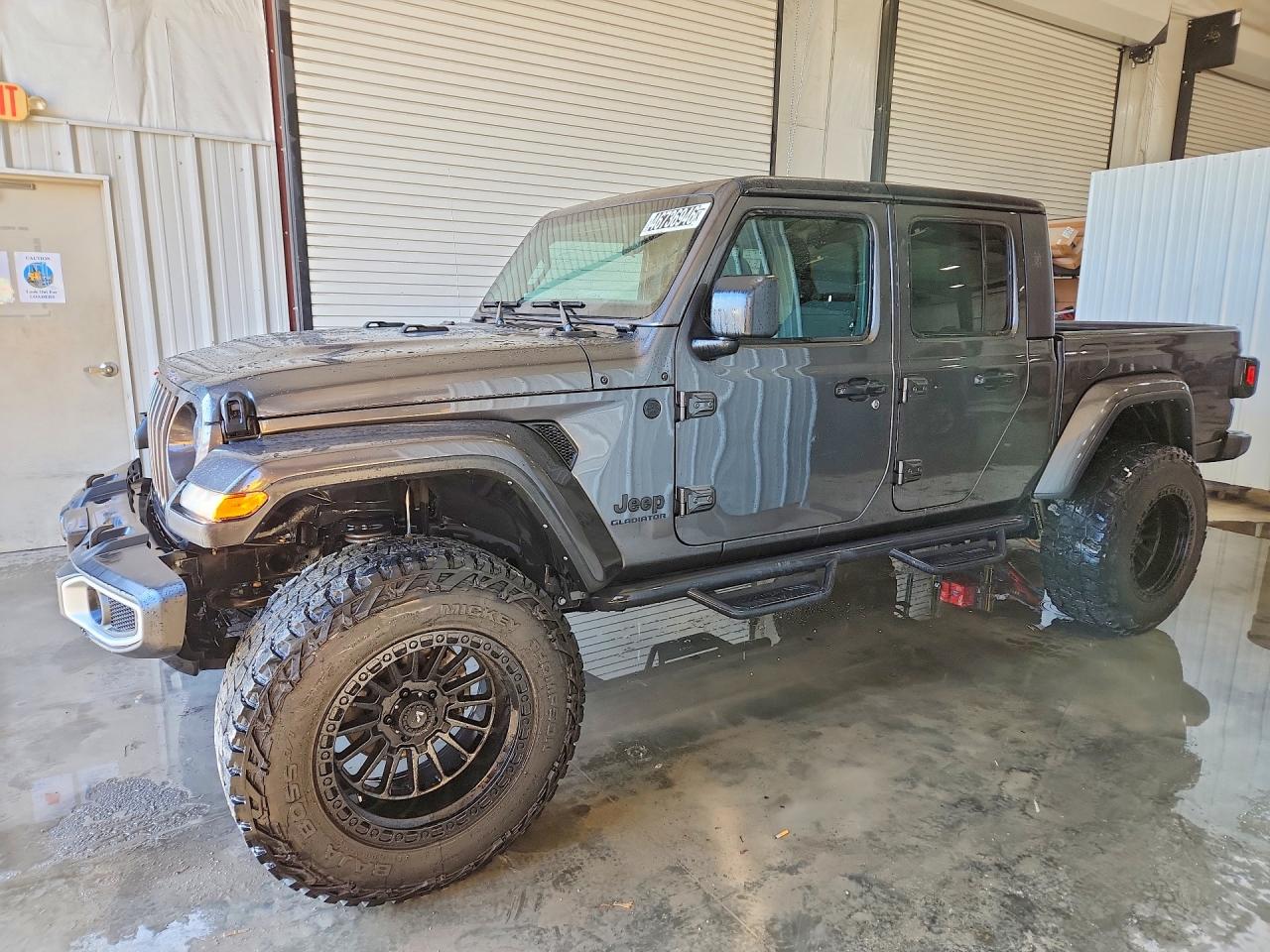 2022 Jeep Gladiator