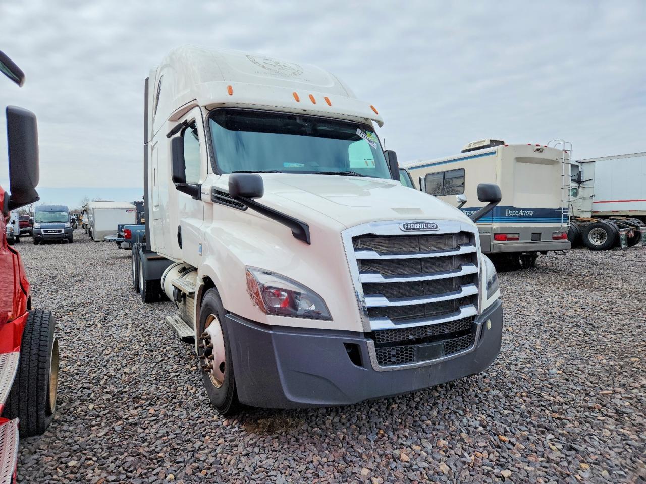 2020 Freightliner Cascadia 126