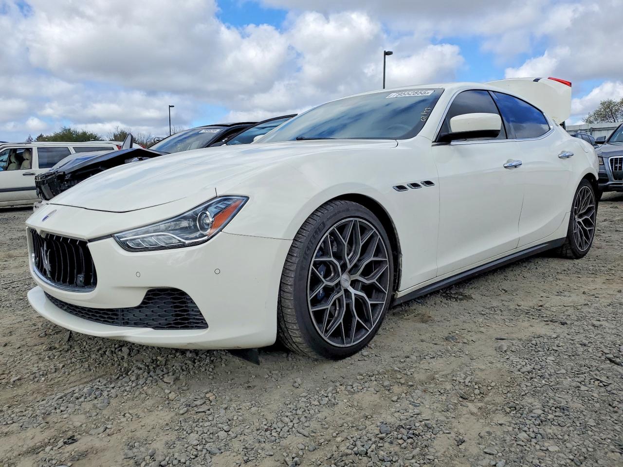 2014 Maserati Ghibli